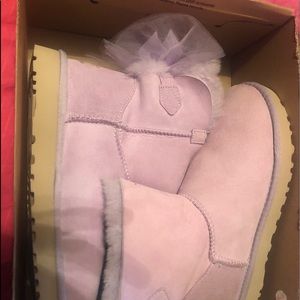 NWT UGG Bailey Tulle Bow Boots